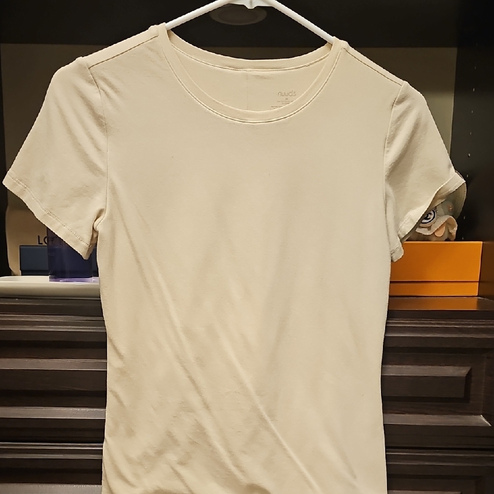 Nuuds Women's Beige Short Sleeve Classic Crew Neck Tee